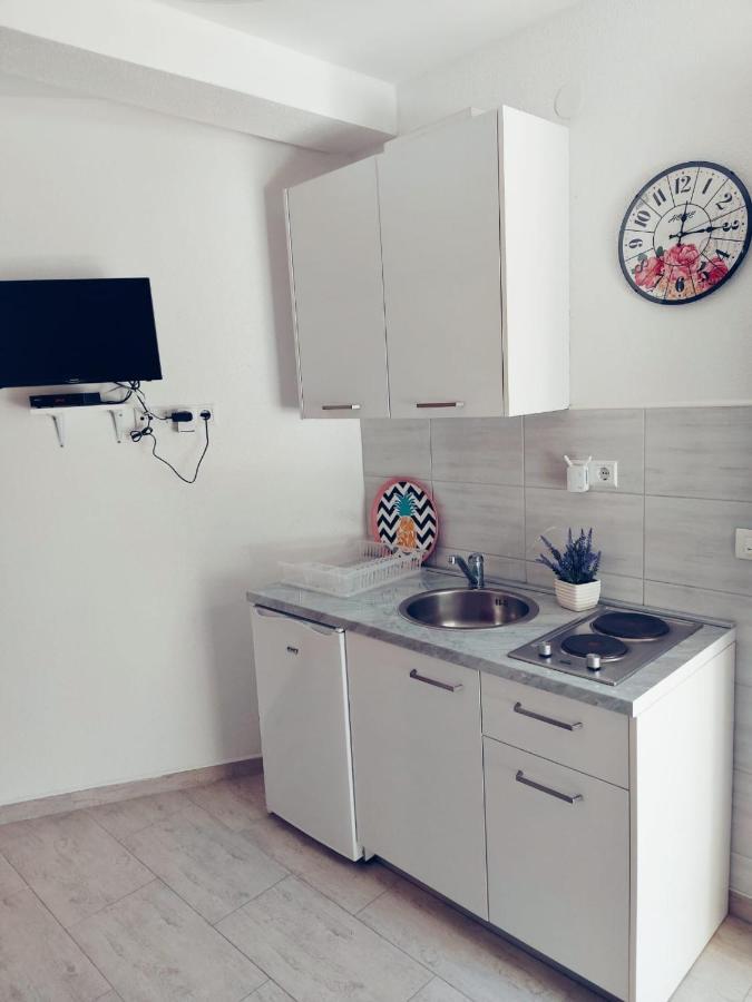 Apartmani Butigan-Tiha Luka Неум Экстерьер фото