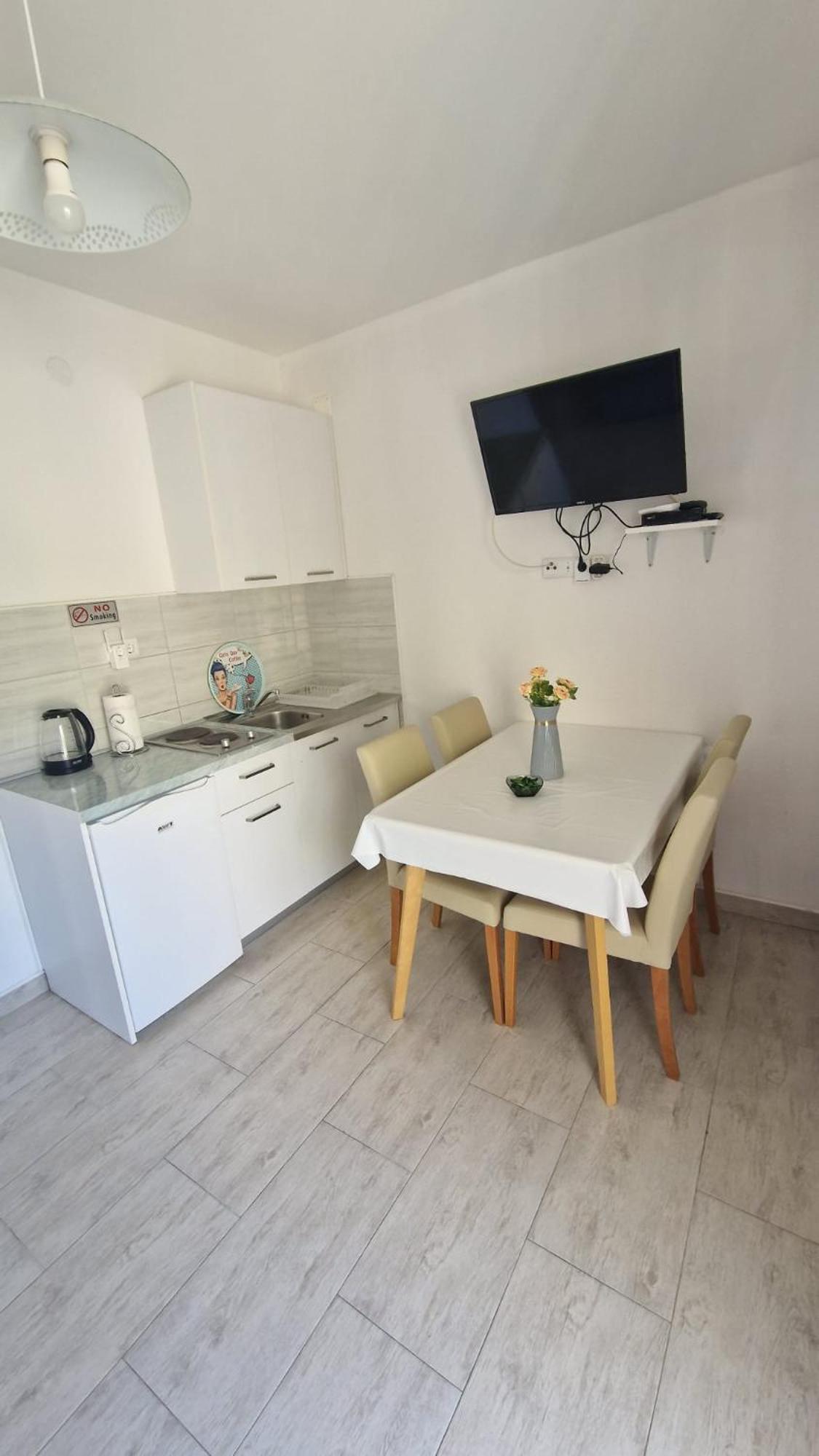 Apartmani Butigan-Tiha Luka Неум Экстерьер фото
